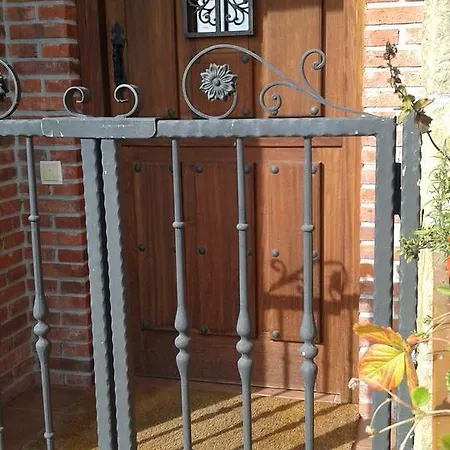 Maison d'hôtes Fuente De Gueelo à San Bartolomé de Meruelo Extérieur photo